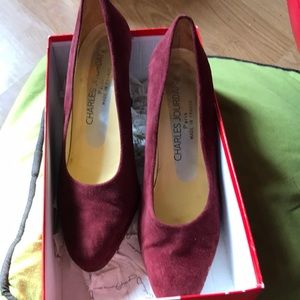 Vintage Charles Jourdan pumps